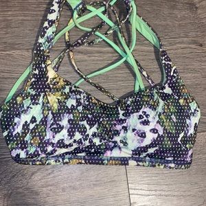 Lululemon free to be bra, size 2